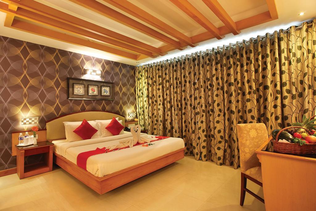 Hotel Park Residency, Kakkanad Kochi Exterior photo